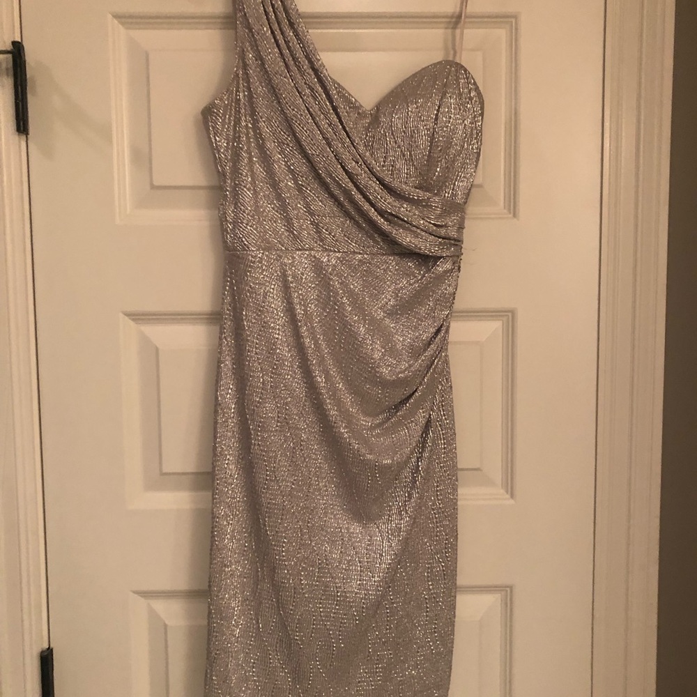Cache dress